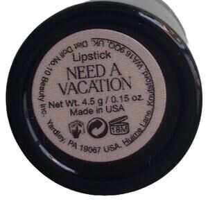 Doll 10 Hydrating Long Lasting Antiaging Need A Vacation Lip Rouge Lipstick